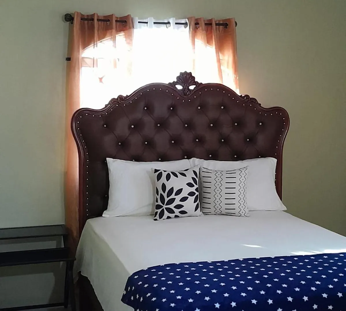 Jamaica Oasis Suite Portmore Apartment