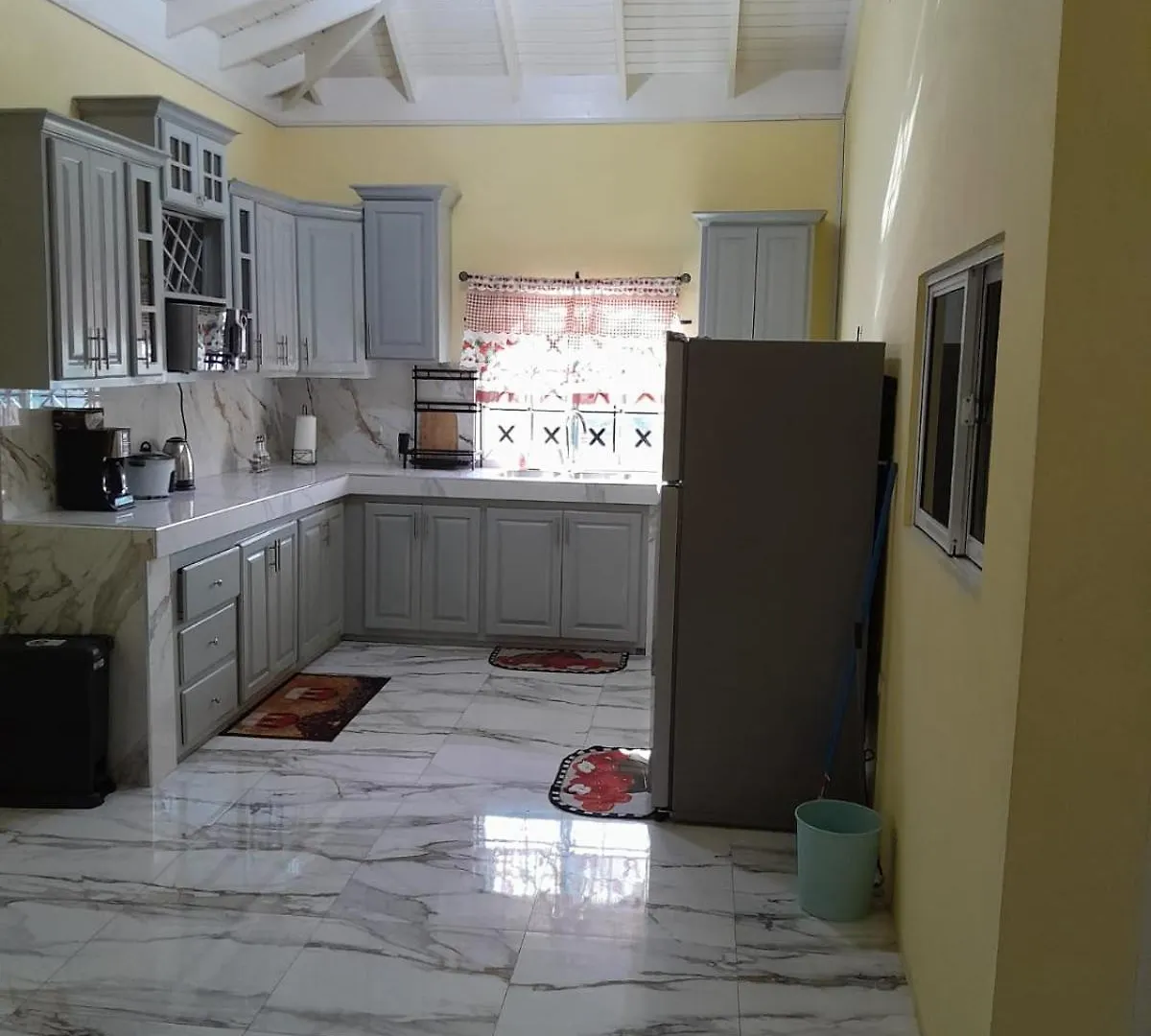 Jamaica Oasis Suite Portmore Apartment